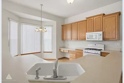 9430 Georgetown Square, Orland Park, IL 60467 - Photo 7