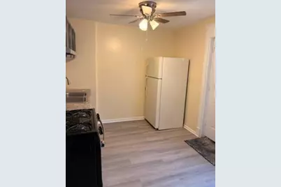 10501 S Corliss Avenue #2, Chicago, IL 60628 - Photo 9