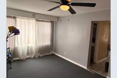 10501 S Corliss Avenue #2, Chicago, IL 60628 - Photo 15