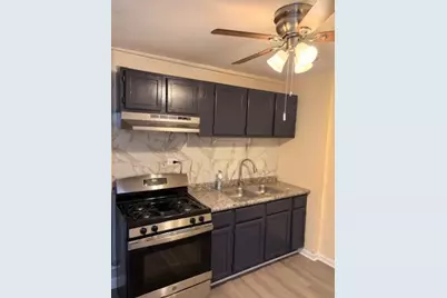 10501 S Corliss Avenue #2, Chicago, IL 60628 - Photo 5