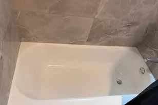 10501 S Corliss Ave, Chicago, IL 60628 - Photo 29