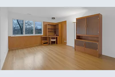 300 Boardwalk Place, Park Ridge, IL 60068 - Photo 29