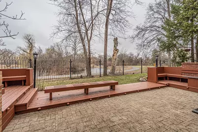 300 Boardwalk Place, Park Ridge, IL 60068 - Photo 35