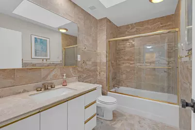 300 Boardwalk Place, Park Ridge, IL 60068 - Photo 25