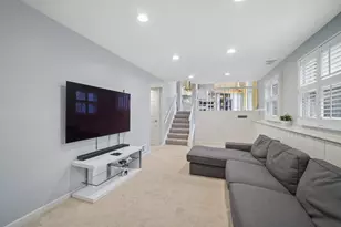 4 Athens Ct, Vernon Hills, IL 60061 - Photo 11