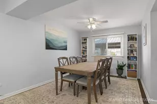 20 Shore Dr, Schaumburg, IL 60193 - Photo 9