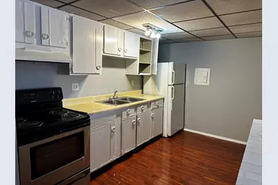 567 Ashland Avenue #E, Aurora, IL 60505 - Photo 5