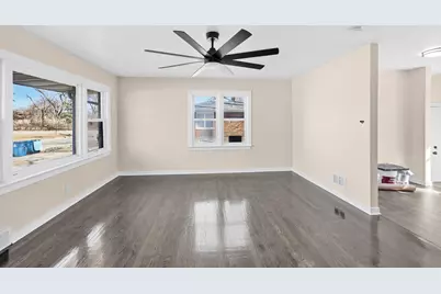 330 Hickory Street, Chicago Heights, IL 60411 - Photo 7