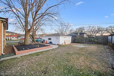 3701 W 120th Street, Alsip, IL 60803 - Photo 13