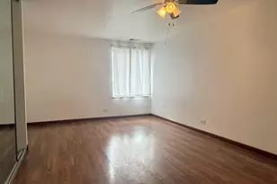 425 Walnut Creek Ln, Lisle, IL 60532 - Photo 5