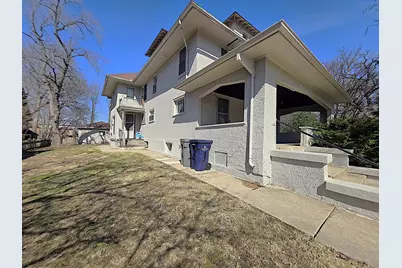 408 E Chicago Street, Elgin, IL 60120 - Photo 11