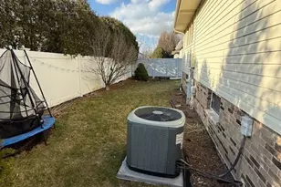 11436 S Magnolia Ln, Alsip, IL 60803 - Photo 3