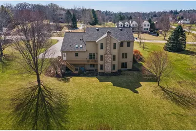 39W228 W Hilltop Drive, Saint Charles, IL 60175 - Photo 45