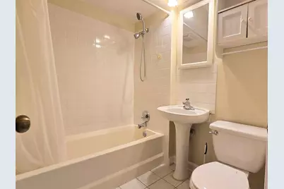 417 S Lewis Avenue, Waukegan, IL 60085 - Photo 11