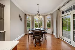 39W354 Long Meadow Ln, Saint Charles, IL 60175 - Photo 13