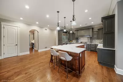 39W354 Long Meadow Lane, Saint Charles, IL 60175 - Photo 11