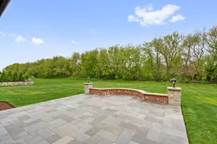 39W354 Long Meadow Ln, Saint Charles, IL 60175 - Photo 45