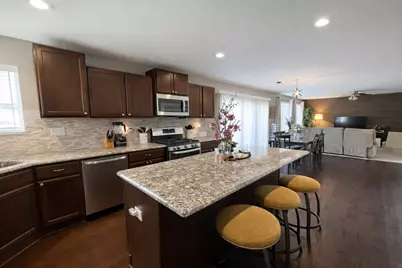 707 Brighton Drive, Pingree Grove, IL 60140 - Photo 7