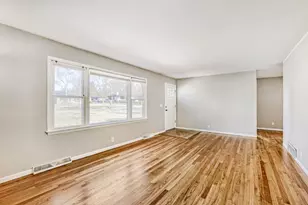 3 Sunset Ln, Algonquin, IL 60102 - Photo 11