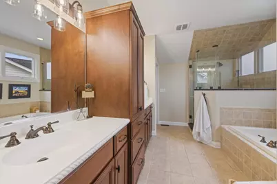 829 Avon Court, Glen Ellyn, IL 60137 - Photo 19