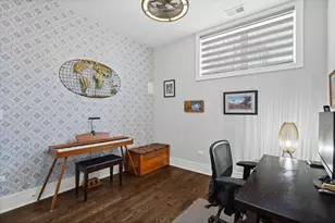 5748 N Hermitage Ave, Chicago, IL 60660 - Photo 21