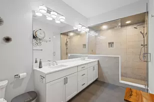 5748 N Hermitage Ave, Chicago, IL 60660 - Photo 27