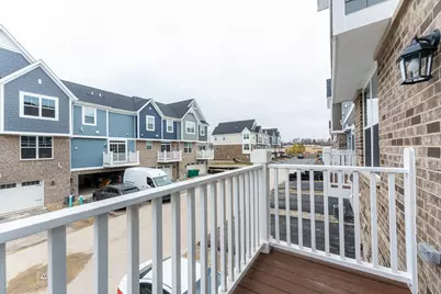 1985 Kingsley Circle, Northbrook, IL 60062 - Photo 3