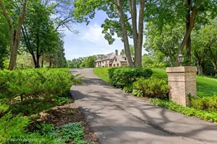 3 Far Hills Rd, Barrington Hills, IL 60010 - Photo 3