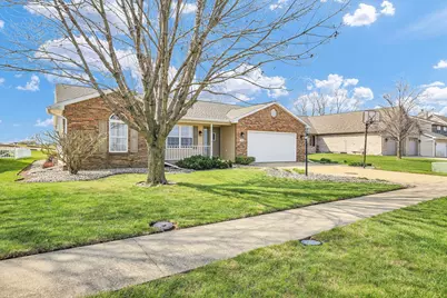 609 Pheasant Run Road, Tuscola, IL 61953 - Photo 5