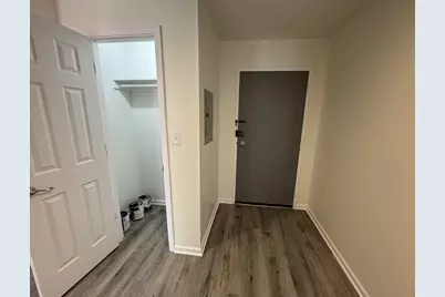 [Address not provided], Oak Park, IL 60301 - Photo 11