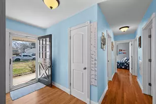 315 S Franklin St, Toulon, IL 61483 - Photo 5