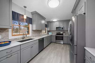 315 S Franklin Street, Toulon, IL 61483 - Photo 11