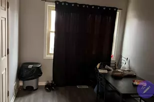 8626 Trumbull Ave, Skokie, IL 60076 - Photo 7