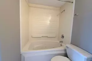 1750 N Marywood Ave, Aurora, IL 60505 - Photo 9