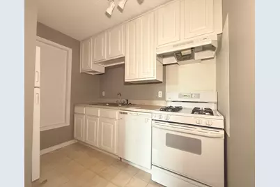 1750 N Marywood Avenue #507, Aurora, IL 60505 - Photo 5