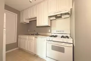 1750 N Marywood Ave, Aurora, IL 60505 - Photo 5