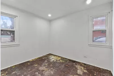 7911 45th Street, Lyons, IL 60534 - Photo 9