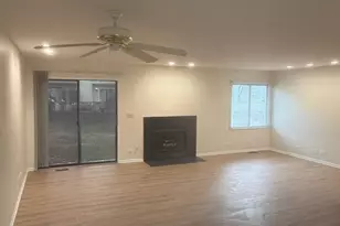 1640 Hilton Head Dr, Naperville, IL 60563 - Photo 7