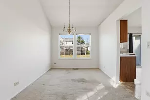 2124 Baldwin Ln, Hanover Park, IL 60133 - Photo 7