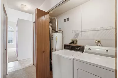 2124 Baldwin Lane, Hanover Park, IL 60133 - Photo 17