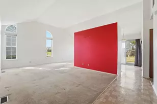 2124 Baldwin Ln, Hanover Park, IL 60133 - Photo 5