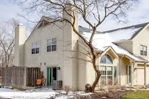 1008 N Knollwood Dr, Palatine, IL 60067 - Photo 3