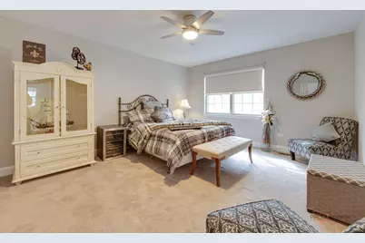 1008 N Knollwood Drive, Palatine, IL 60067 - Photo 15