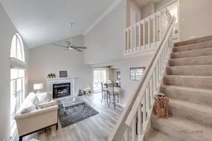 1008 N Knollwood Dr, Palatine, IL 60067 - Photo 5