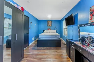 1504 W 71st St, Chicago, IL 60636 - Photo 7