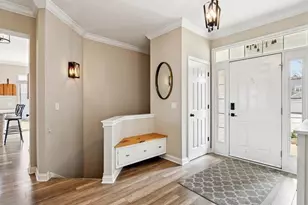 704 Brighton Cir, Port Barrington, IL 60010 - Photo 11