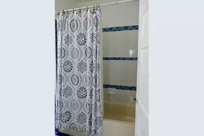 4030 N Leamington Avenue, Chicago, IL 60641 - Photo 11