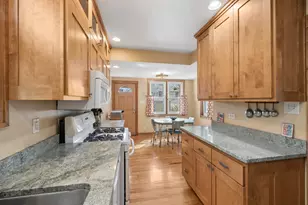 1168 S Scoville Ave, Oak Park, IL 60304 - Photo 7