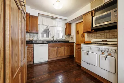 206 N Bonnie Brae Avenue, Elmhurst, IL 60126 - Photo 9