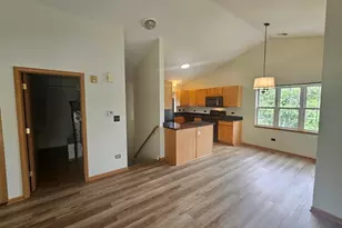 2212 Waterleaf Ct, Naperville, IL 60564 - Photo 3
